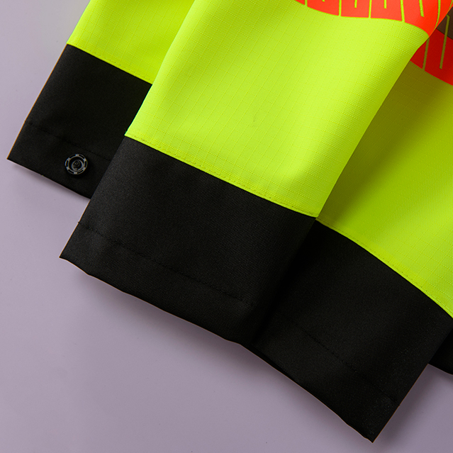 SM250013-JAK MEN'S HIGH VISIBILITY PROTECTION JACKET